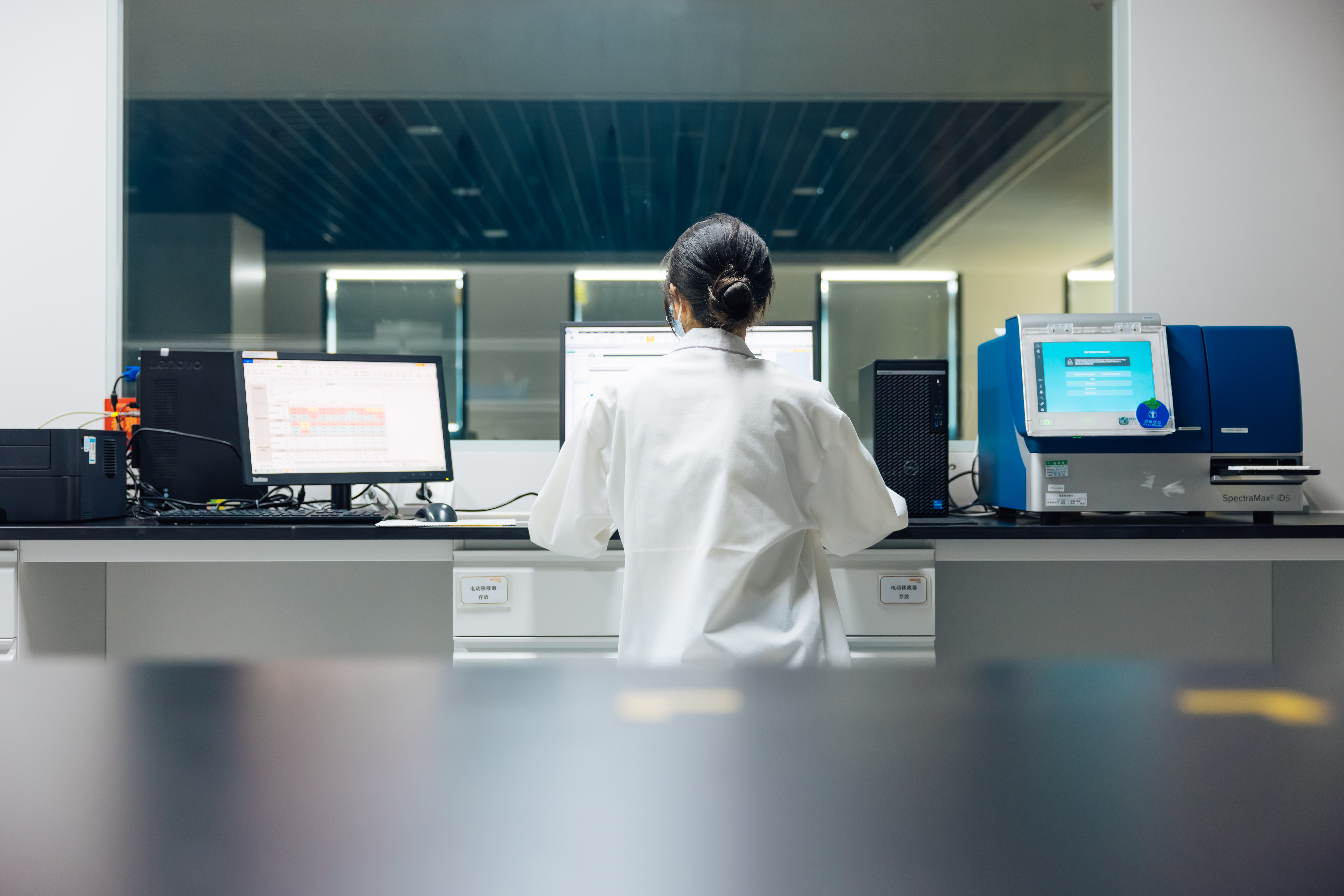 十八年磨一劍：國(guó)產(chǎn)九價(jià)HPV疫苗，守護(hù)中國(guó)女性健康