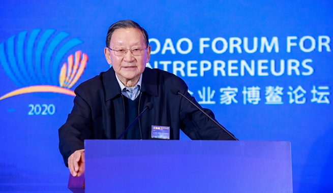中國科學院院士，國際歐亞科學院院士，中國地源熱泵產業聯盟名譽理事長汪集暘演講