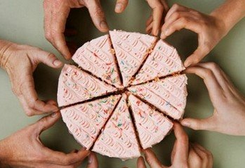 背后隱現“永卓御富”