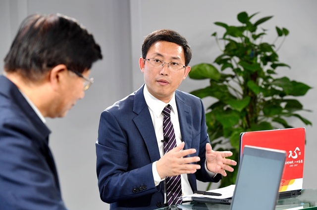 繼往不平凡，珍惜五年奮進(jìn)所取得的成就、經(jīng)驗(yàn)