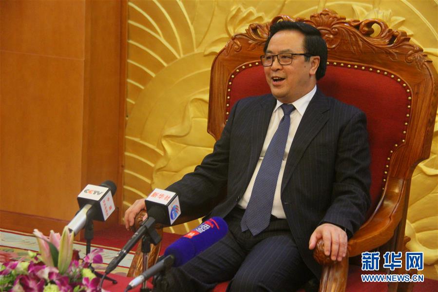 （XHDW·圖文互動）專訪：愿中國人民在中共領導下取得更多成就——訪越共中央委員、中央對外部部長黃平君