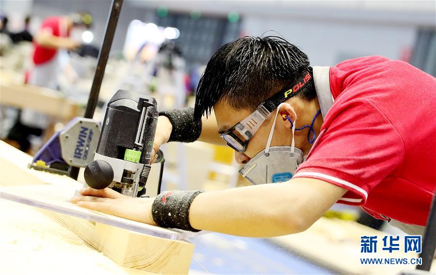 （新華全媒頭條·圖文互動）（5）上下合力，聚力破障，開辟“大國工匠”建設新格局