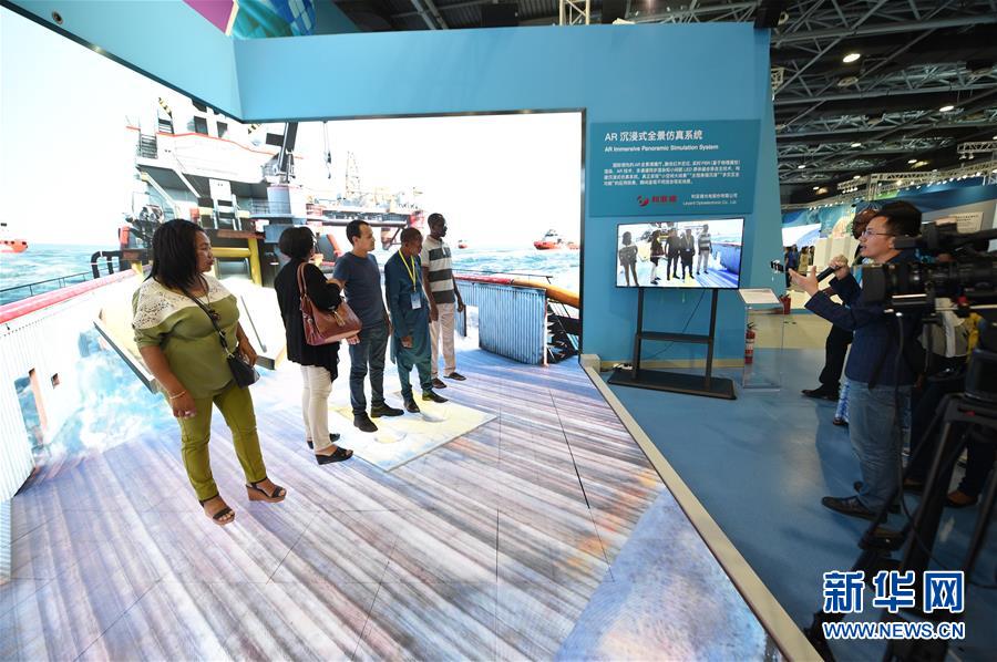 （新華全媒頭條&middot;圖文互動）（8）奔跑吧，中關(guān)村！&mdash;&mdash;寫在習(xí)近平總書記率領(lǐng)中央政治局到中關(guān)村集體學(xué)習(xí)5周年之際