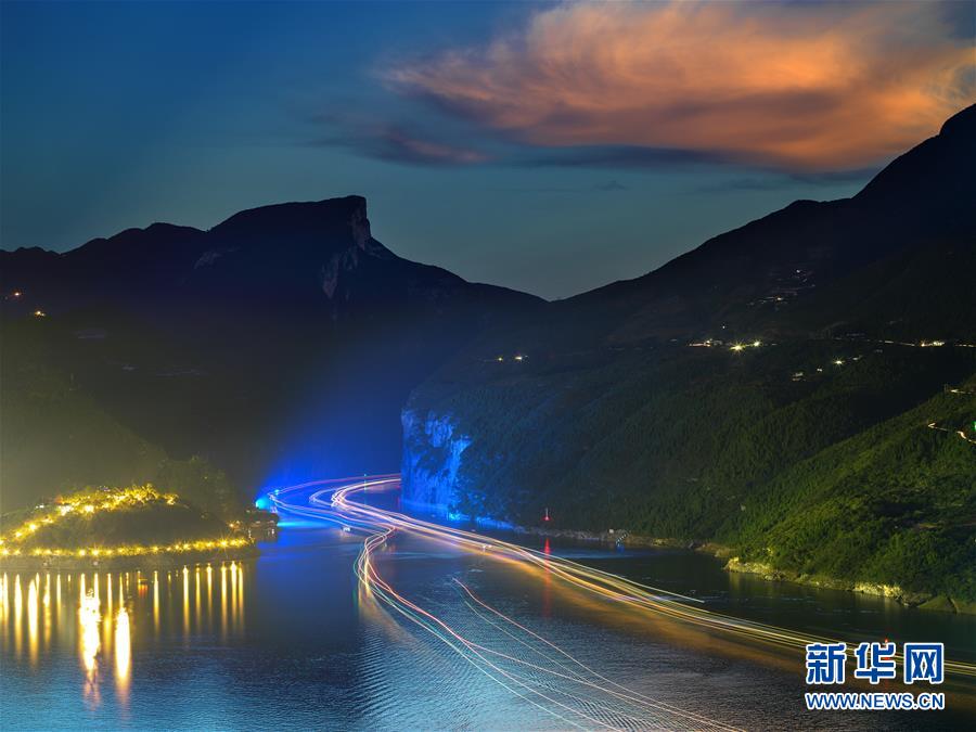 （百城百縣百企調(diào)研行&middot;圖文互動）（6）建設長江綠色走廊再譜新章&mdash;&mdash;長江三峽集團發(fā)展紀實