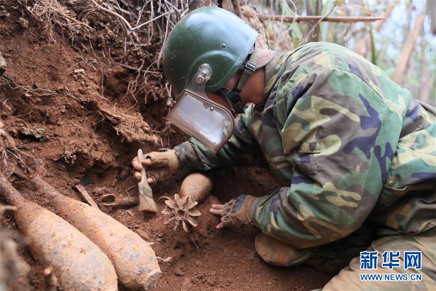 (圖文互動)(1)和平年代,離死神最近的人——南部戰區陸軍云南掃雷大隊邊境掃雷排爆記事