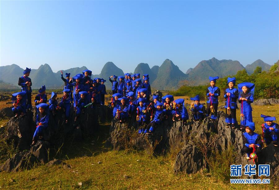 (輝煌60年·壯美新廣西·圖文互動)(4)攜手描繪八桂大地上的美麗畫卷——寫在廣西壯族自治區成立60周年之際