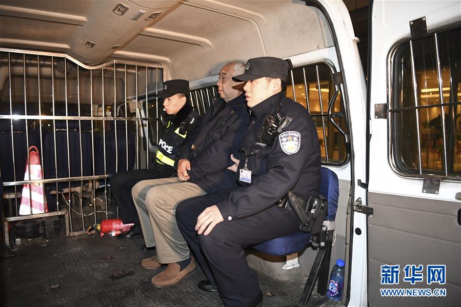 (法治)(4)“百名紅通人員”蔣雷回國投案