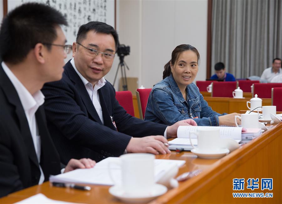 (兩會·基層代表履職故事)(3)全國人大代表符小琴:讓家鄉在改革開放中發展得更好