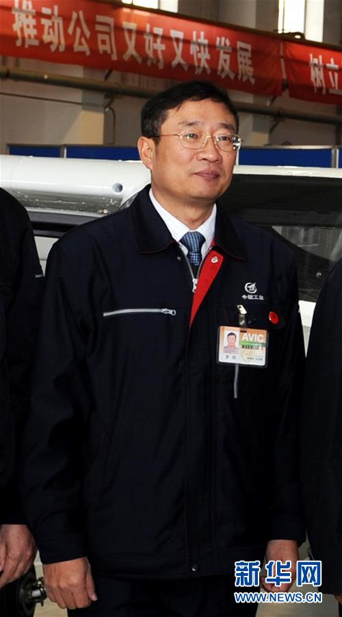 (新華全媒頭條·圖文互動)(4)鍛造領(lǐng)航復(fù)興的中流砥柱——寫在“不忘初心、牢記使命”主題教育即將啟動之際