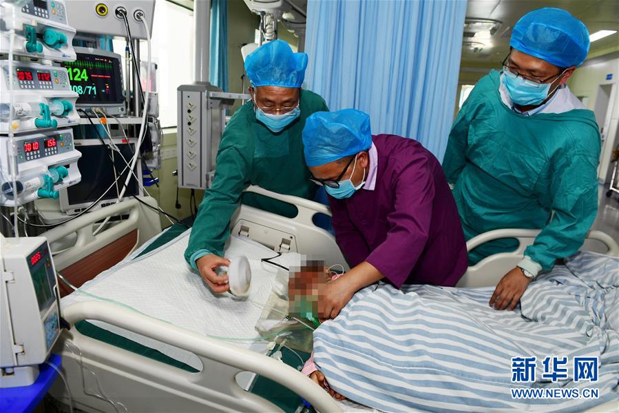 （新華全媒頭條·圖文互動）（12）有一絲希望，就盡百倍努力——貴州水城“7·23”特大山體滑坡72小時救援紀實