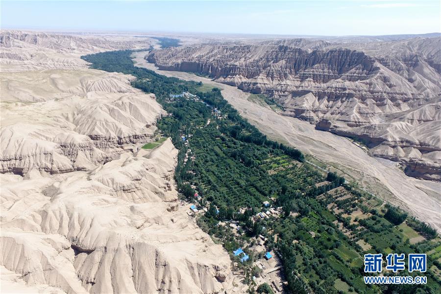 (決戰決勝脫貧攻堅·圖文互動)(4)拋在舊鄉的“火墻”——新疆易地扶貧搬遷安置點見聞