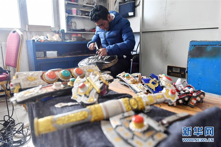 (決戰(zhàn)決勝脫貧攻堅(jiān)·圖文互動(dòng))(5)一個(gè)三江源地區(qū)貧困縣的扶智探索