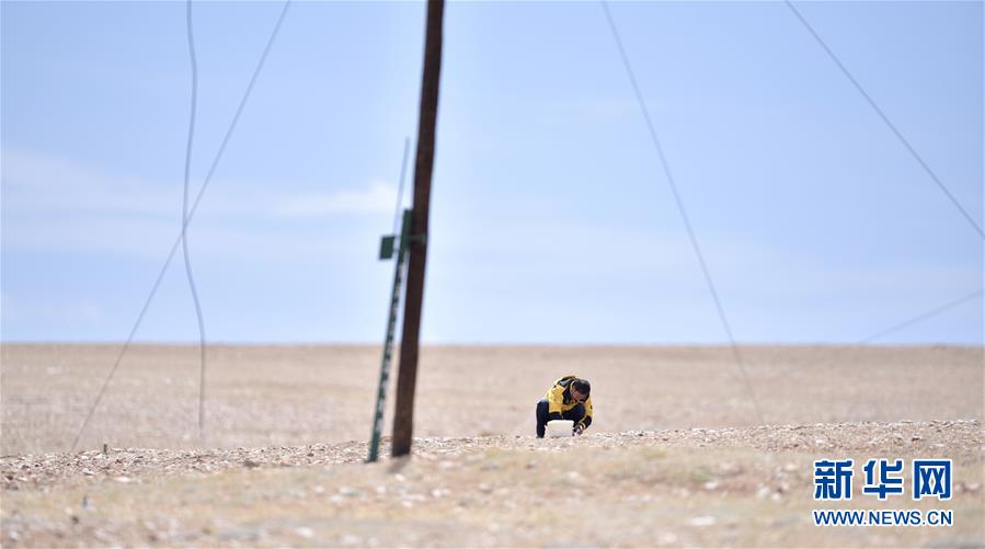 (新華全媒頭條·圖文互動)(10)確保“中華水塔”碧水東流——中國三江源生態保護報告