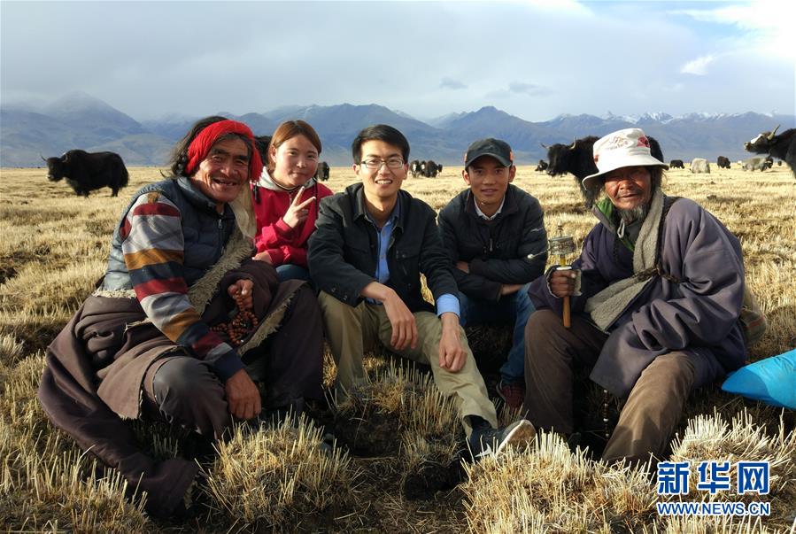 (在習近平新時代中國特色社會主義思想指引下——新時代新作為新篇章·總書記關心的百姓身邊事·圖文互動)(1)“我走進大山,是為了讓你走出大山”——大學生支教故事