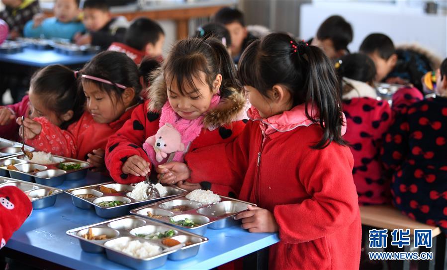 （新華全媒頭條·圖文互動）（4）從大國之治邁向強國之治——新中國70年社會治理現代化巡禮