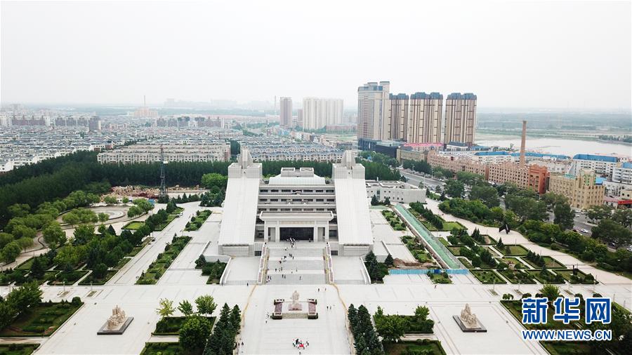 (圖文互動)(11)當好標桿旗幟 建設百年油田——寫在大慶油田發(fā)現(xiàn)60周年之際