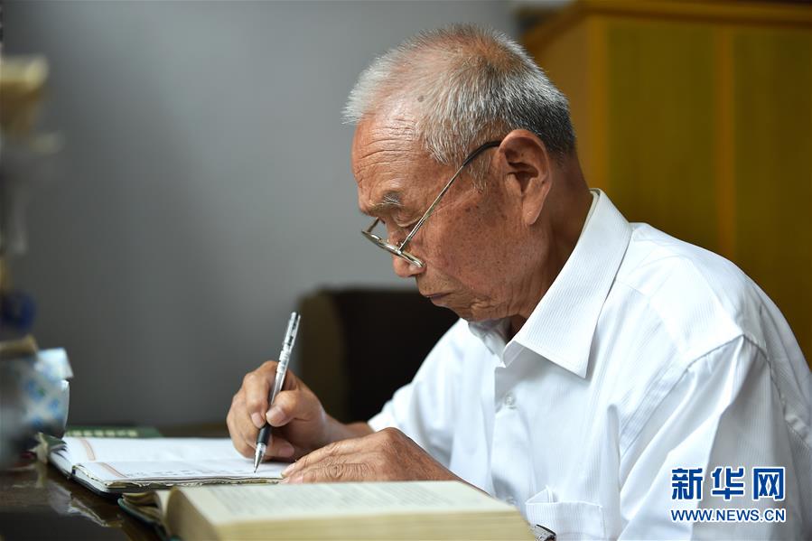 (圖文互動)(3)“退休20年,咱就干了這么一件事”——記山西水利廳退休干部高文毓的“綠山夢”