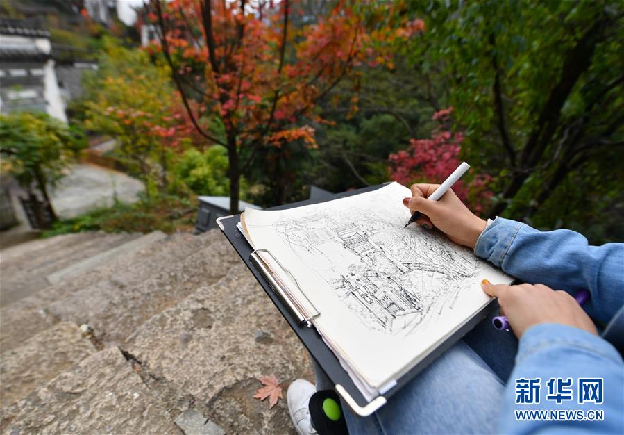 （圖文互動）（4）鄉村攝影師、鄉村“模特”、民宿店主——鄉村旅游推動婺源農民生活方式發生新變化