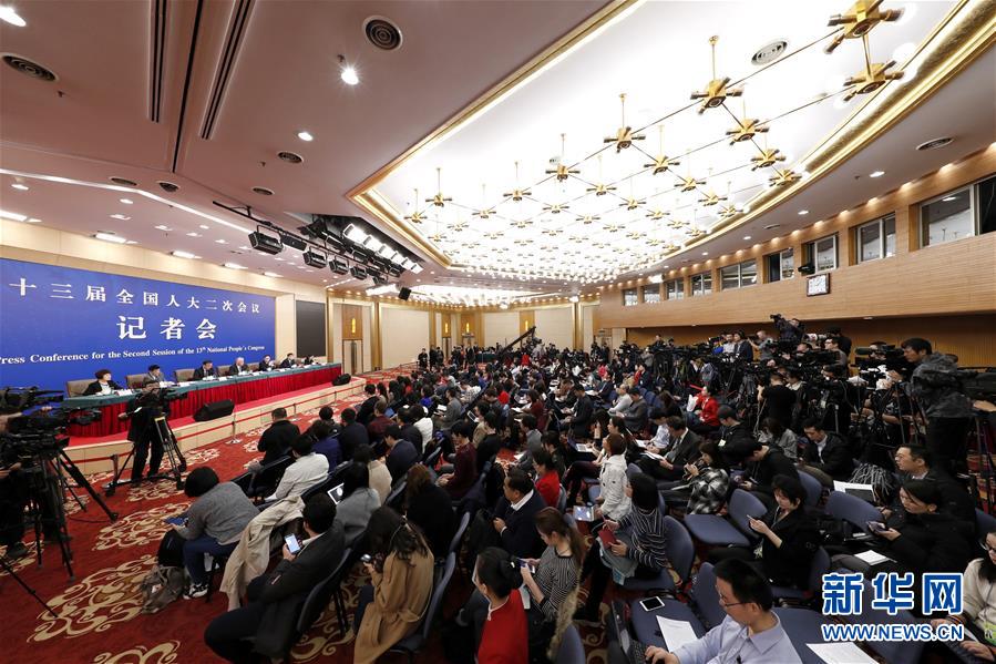 (兩會·XHDW)(4)科技部部長王志剛等就“加快建設創新型國家”答記者問