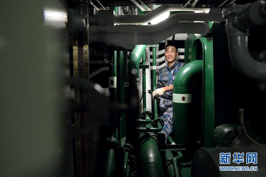 （新春走基層&middot;圖文互動）（5）&ldquo;我們的目標在視距之外，征途是星辰大海&rdquo;&mdash;&mdash;夜探國產首艘萬噸級驅逐艦南昌艦