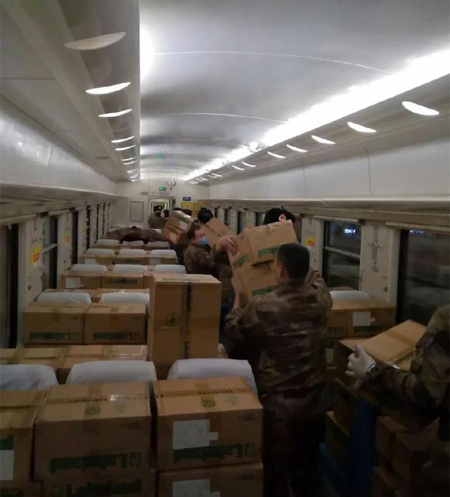 共同戰(zhàn)“疫”,我們能贏!