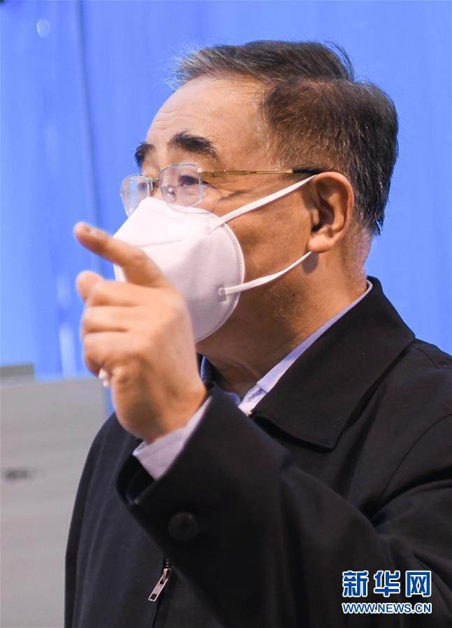 （聚焦疫情防控·圖文互動）（4）“治療輕癥患者中西醫結合很有效，不鼓勵人人吃藥來預防”——專訪中國工程院院士、天津中醫藥大學校長張伯禮