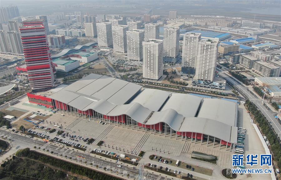 （新華全媒頭條·圖文互動）（4）托舉生命的方舟——方艙醫院建設記