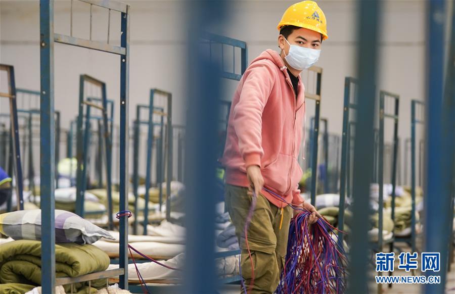 （新華全媒頭條·圖文互動）（5）托舉生命的方舟——方艙醫院建設記