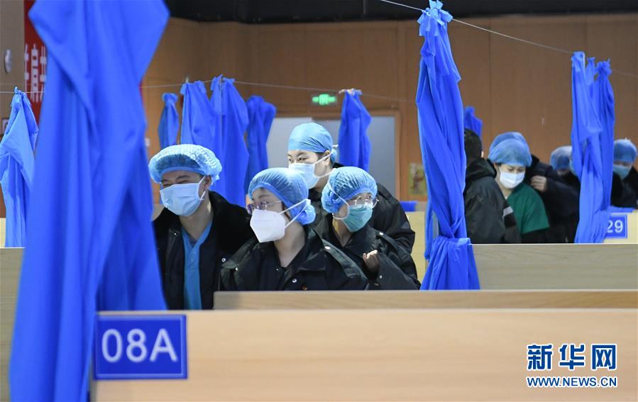 （新華全媒頭條·圖文互動）（16）托舉生命的方舟——方艙醫院建設記