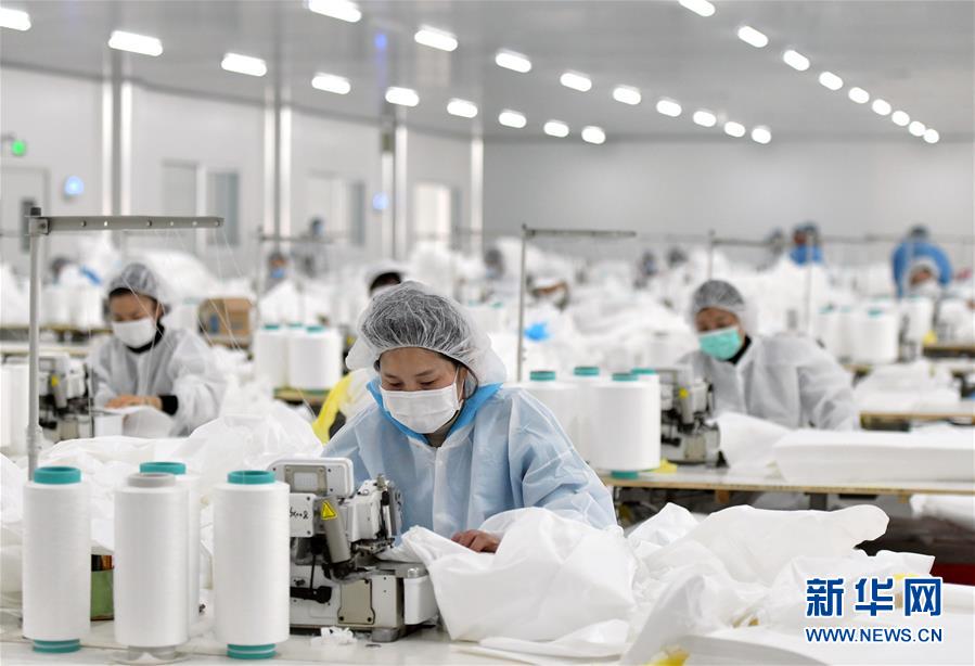 (在習(xí)近平新時(shí)代中國特色社會(huì)主義思想指引下——新時(shí)代新作為新篇章·習(xí)近平總書記關(guān)切事·圖文互動(dòng))(5)不獲全勝不收兵——決勝之地湖北戰(zhàn)“疫”進(jìn)行時(shí)