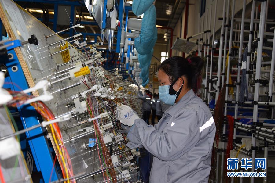 (在習(xí)近平新時(shí)代中國特色社會(huì)主義思想指引下——新時(shí)代新作為新篇章·習(xí)近平總書記關(guān)切事·圖文互動(dòng))(5)攜手下好“一盤棋”——京津冀戰(zhàn)“疫”進(jìn)行時(shí)