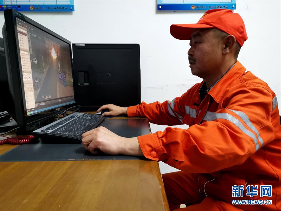 (圖文互動(dòng))(1)夜訪二郎山:中國(guó)最美景觀大道上的幸福煩惱