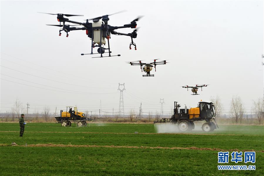 (新華全媒頭條·圖文互動(dòng))(6)春色最濃在田間——來自全國(guó)春耕備耕的現(xiàn)場(chǎng)觀察