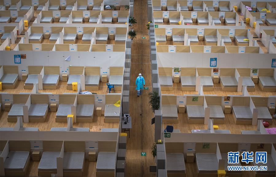 (新華全媒頭條·圖文互動)(6)生命至上——聚焦新冠肺炎患者救治攻堅