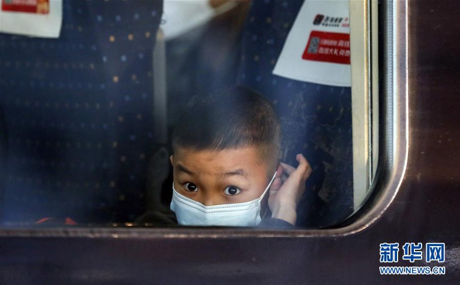 (新華全媒頭條·圖文互動(dòng))(7)武漢重啟,不負(fù)春天——寫在武漢“解封”之際