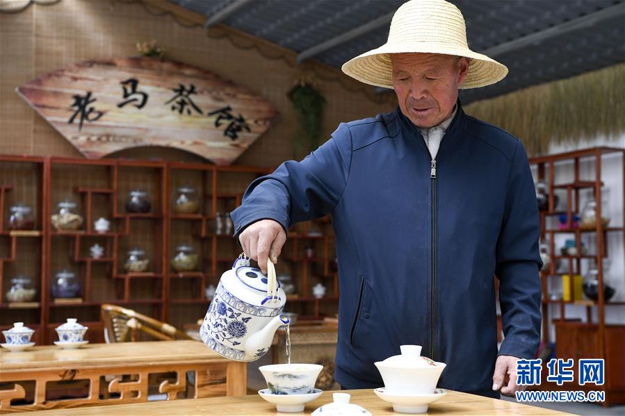 (新華全媒頭條·圖文互動)(5)初夏,循著總書記的腳步探訪產業扶貧新事