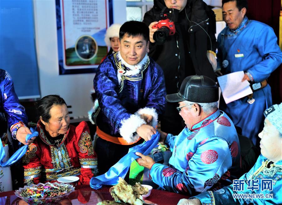 (脫貧攻堅(jiān)·扶貧印記)(6)“牛書記”帶領(lǐng)牧民發(fā)展“牛產(chǎn)業(yè)”助力脫貧