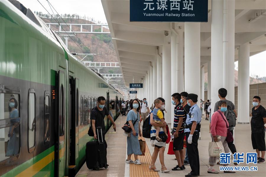 (新華全媒頭條·圖文互動)(6)自強的力量——成昆鐵路通車50年記