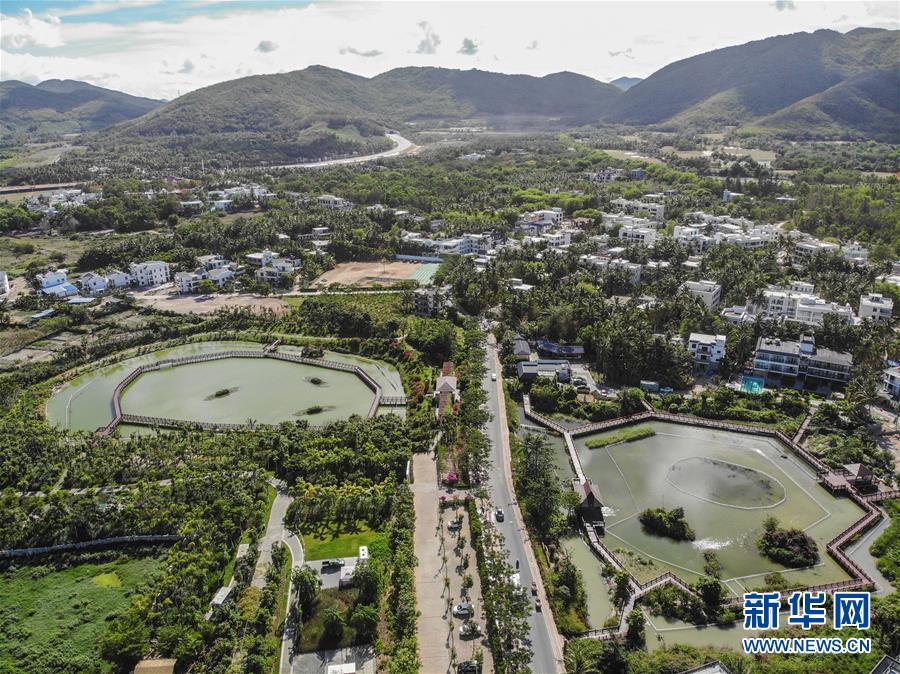 (新華全媒頭條·走向我們的小康生活·圖文互動)(5)留住鄉愁留住美——千村競秀綴瓊州