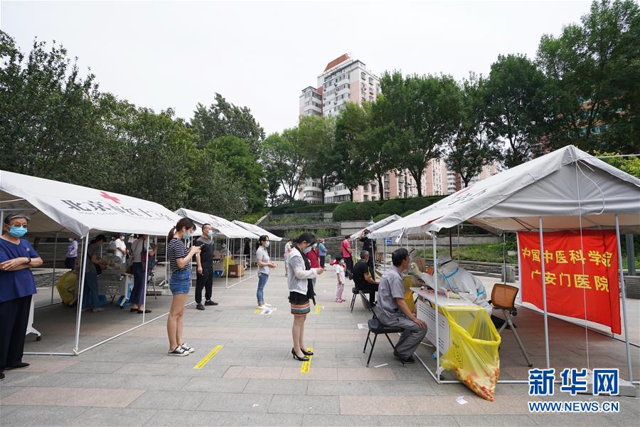 (新華全媒頭條·圖文互動)(5)首都再戰“疫”,難忘40天——寫在北京應急響應級別降級之際