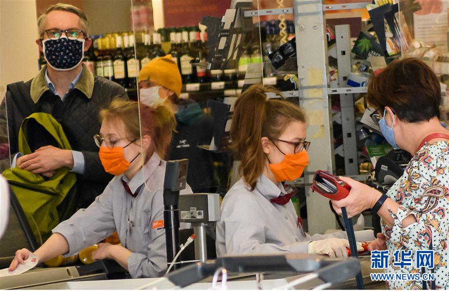 (國際·圖文互動(dòng))(1)特稿:穿越寒暑 無問西東——寫在新冠疫情構(gòu)成“國際關(guān)注的突發(fā)公共衛(wèi)生事件”半年之際