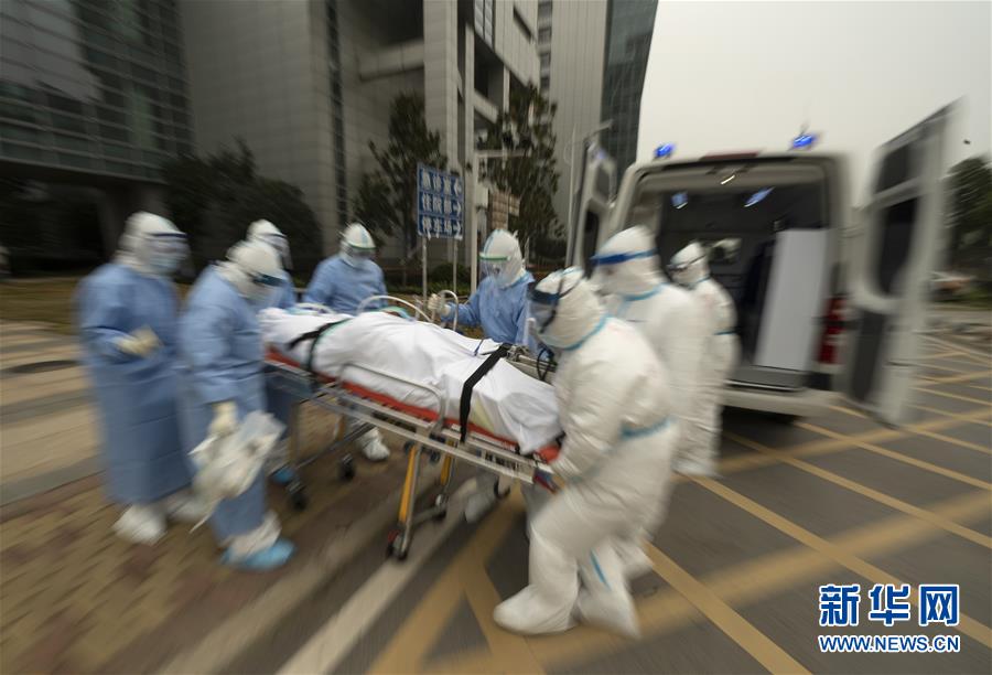 (抗疫一線醫務人員英雄群體·圖文互動)(1)同濟醫院“尖刀連”:決戰在“新冠重癥高地”