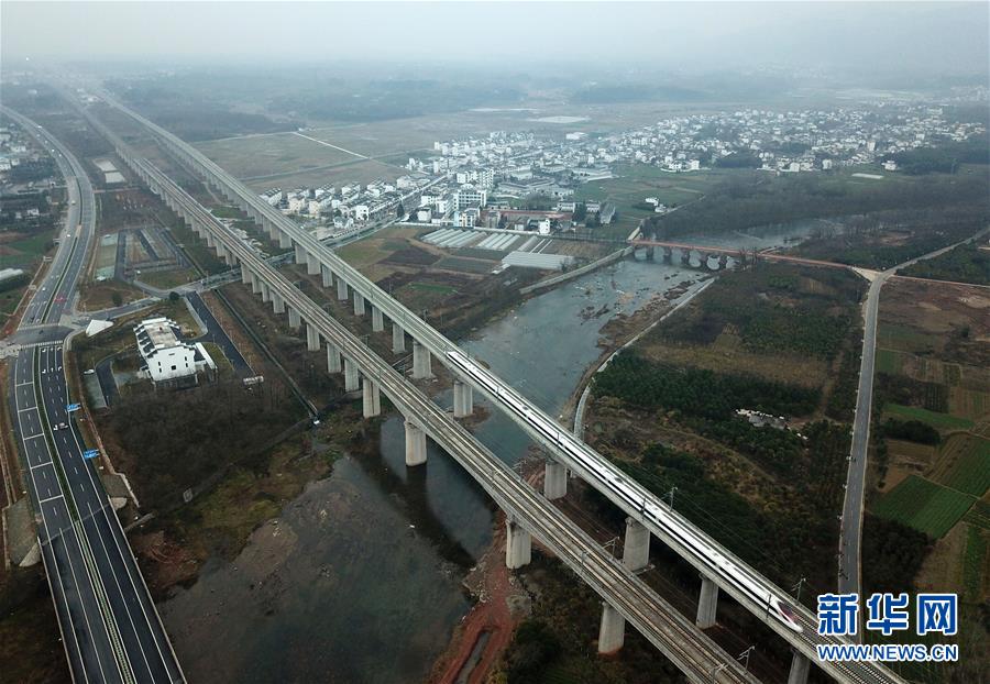 (新華全媒頭條·圖文互動)(18)中國道路越走越寬廣——社會主義中國實踐啟示錄