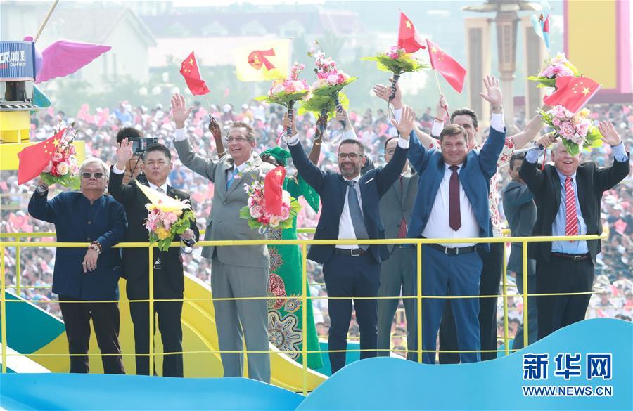 （國慶70周年·慶祝大會）慶祝中華人民共和國成立70周年大會在京隆重舉行