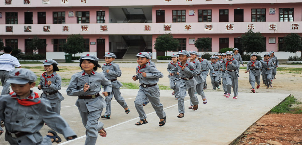 革命老區江西蓮花縣甘祖昌紅軍小學舉行“六一”感恩慶祝活動