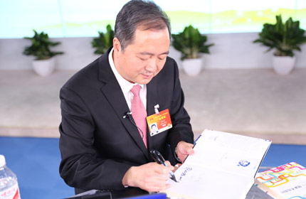 “創(chuàng)新不僅是技術(shù)創(chuàng)新、管理創(chuàng)新，還有商業(yè)模式的創(chuàng)新。”