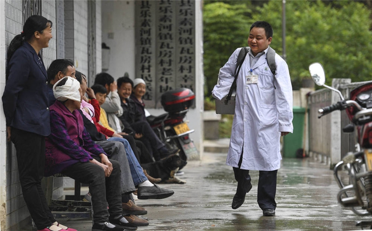 辛識平:在平凡中造就不凡