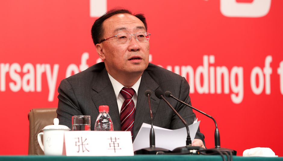 慶祝大會服務保障和群眾游行指揮部執(zhí)行指揮張革介紹相關情況