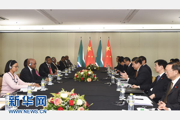 7月14日，國家主席習(xí)近平在巴西福塔萊薩會見南非總統(tǒng)祖馬。新華社記者 李學(xué)仁 攝