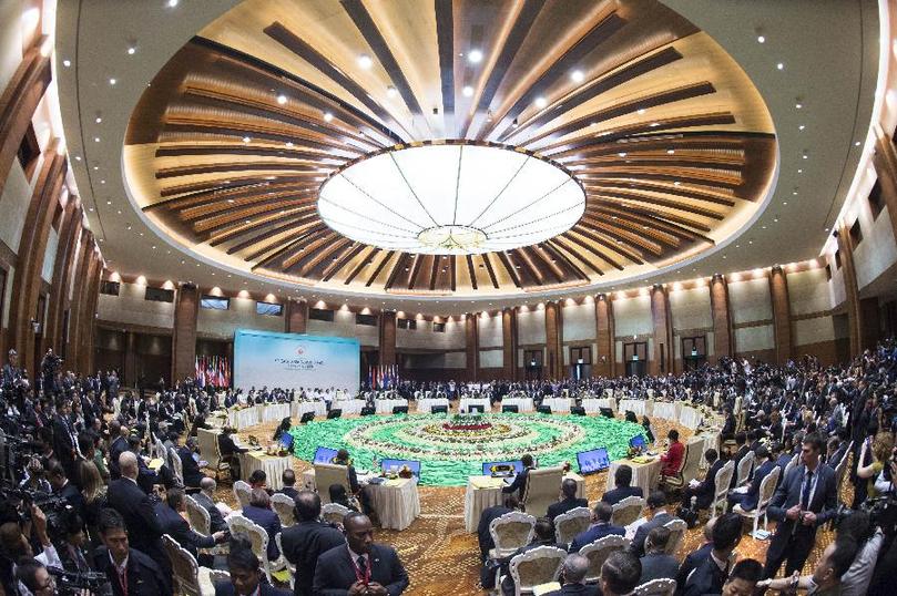  11月13日，中國國務院總理李克強在緬甸內比都出席第九屆東亞峰會。 新華社記者 王曄 攝